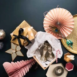 Deko-Teller Ø38cm GOLDEN STAR In Gold 9 Deko-Teller Ø38cm GOLDEN STAR In Gold -Möbel Store butlers deko teller o38cm golden star in gold 3