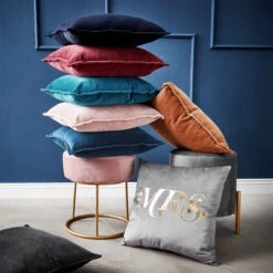 Kissen L 45 X B 45cm COTTON VELVET In Hellbraun 14 Kissen L 45 X B 45cm COTTON VELVET In Hellbraun -Möbel Store butlers kissen l 45 x b 45cm cotton velvet in hellbraun 5