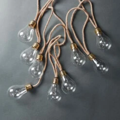 LED-Lichterkette 10 Lichter Mit Naturseil & USB-Batteriefach BULB LIGHTS In Natur 14 LED-Lichterkette 10 Lichter Mit Naturseil & USB-Batteriefach BULB LIGHTS In Natur -Möbel Store butlers led lichterkette 10 lichter mit naturseil and usb batteriefach bulb lights in natur 4