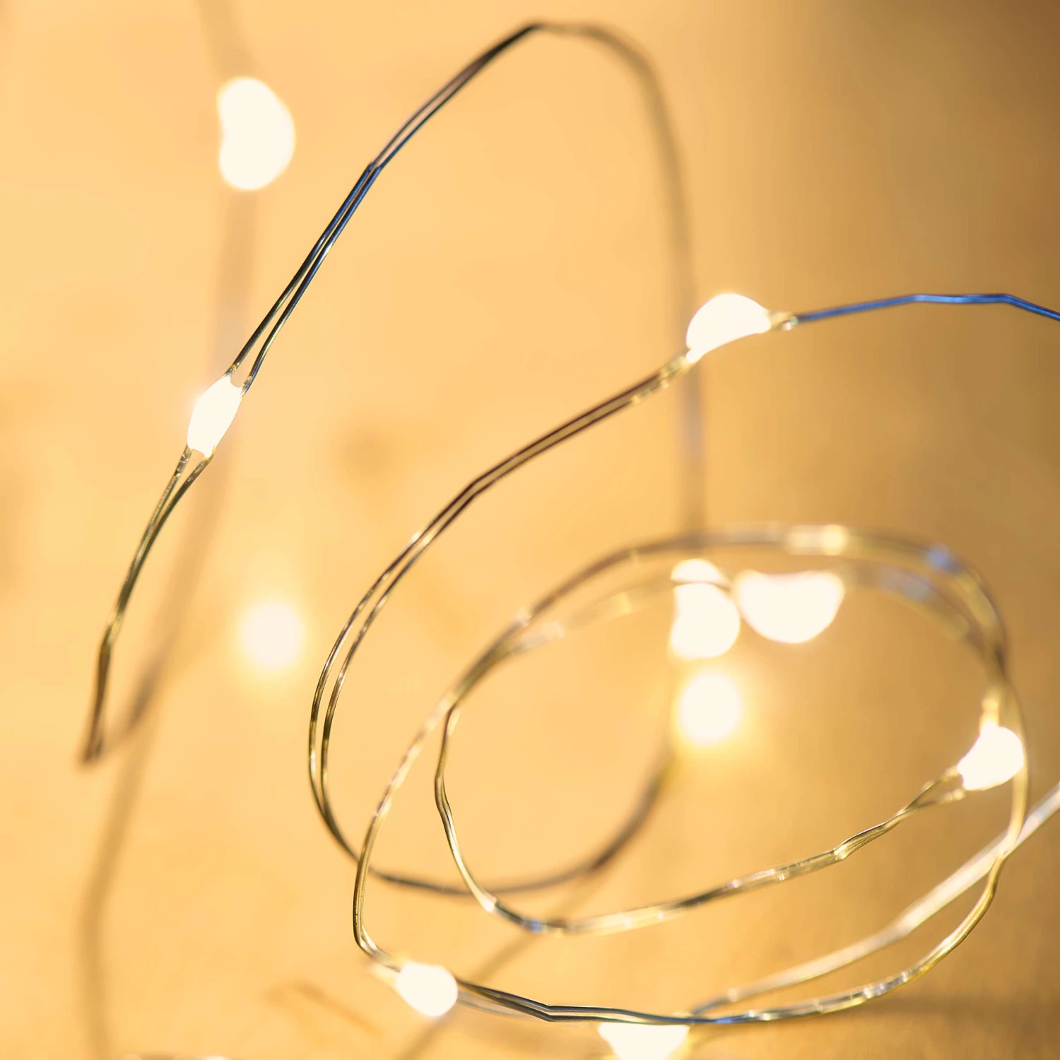 LED Lichterkette 100 Lichter Mit USB-Batteriefach TWINE LIGHTS In Silber 8 LED Lichterkette 100 Lichter Mit USB-Batteriefach TWINE LIGHTS In Silber – Bild 7