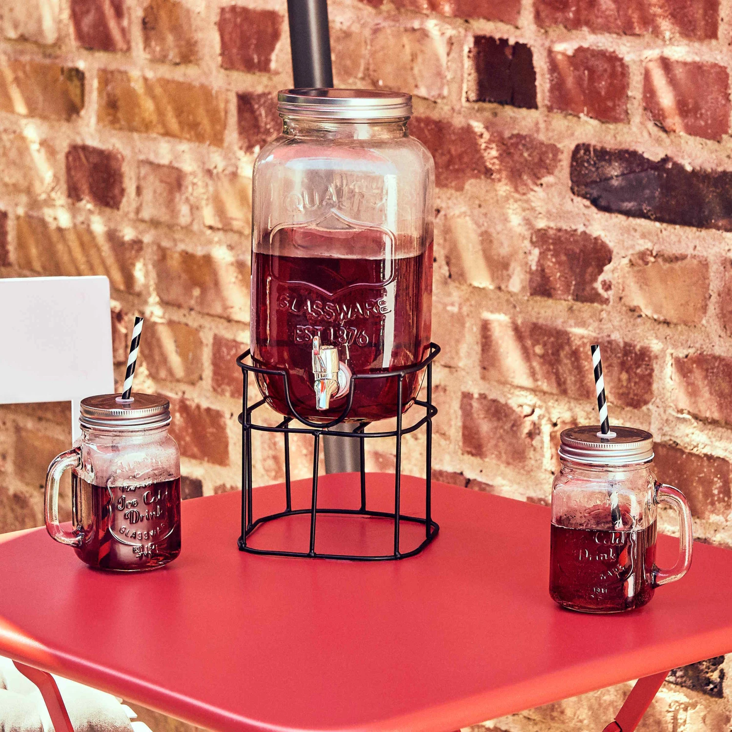 Metallständer Für Getränkespender REFRESH In Schwarz 4 Metallständer Für Getränkespender REFRESH In Schwarz – Bild 2