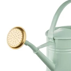 Mini-Gießkanne 1,5l ZINC In Pastellgrün 9 Mini-Gießkanne 1,5l ZINC In Pastellgrün -Möbel Store butlers mini giesskanne 1 5l zinc in pastellgrun 3