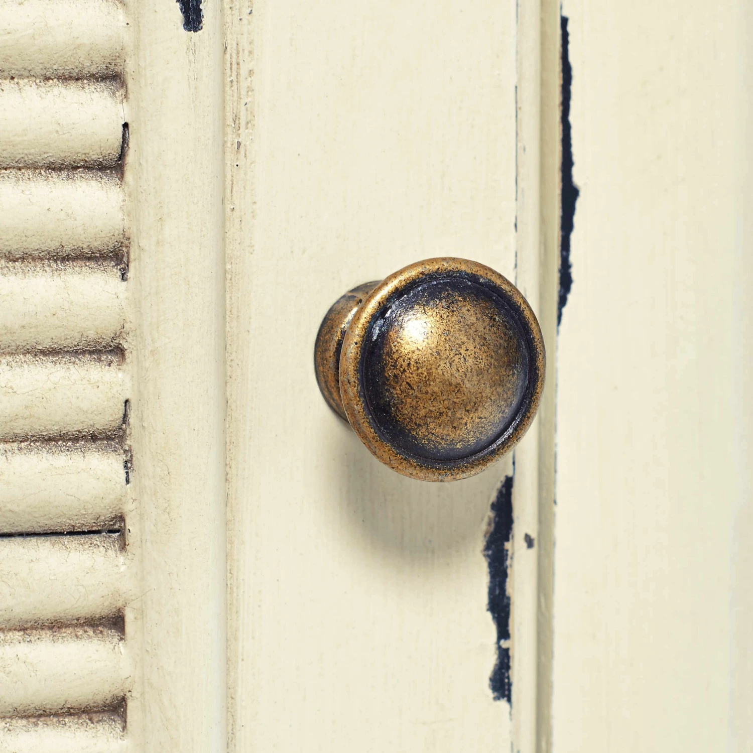 Nachttisch CABOTT COVE In Creme-Braun 12 Nachttisch CABOTT COVE In Creme-Braun – Bild 11