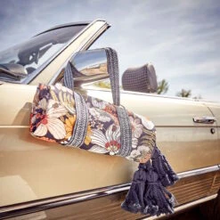 Picknickdecke L 175 X B 154cm BETWEEN FLOWERS In Dunkelblau 19 Picknickdecke L 175 X B 154cm BETWEEN FLOWERS In Dunkelblau -Möbel Store butlers picknickdecke l 175 x b 154cm between flowers in dunkelblau 7