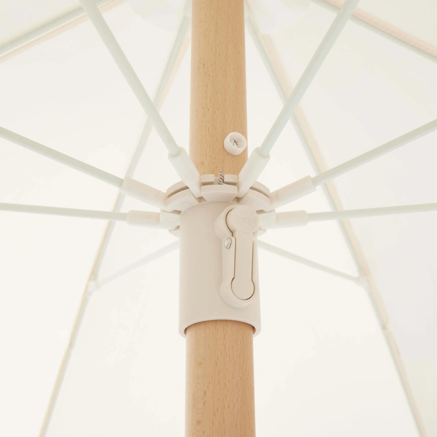 Strandschirm Mit Fransen Ø180cm BOHO LOUNGE In Creme 7 Strandschirm Mit Fransen Ø180cm BOHO LOUNGE In Creme – Bild 5