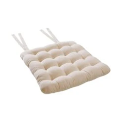 Stuhlkissen Mit Bändchen L 35 X B 37cm SOLID In Creme 9 Stuhlkissen Mit Bändchen L 35 X B 37cm SOLID In Creme -Möbel Store butlers stuhlkissen mit bandchen l 35 x b 37cm solid in creme 3